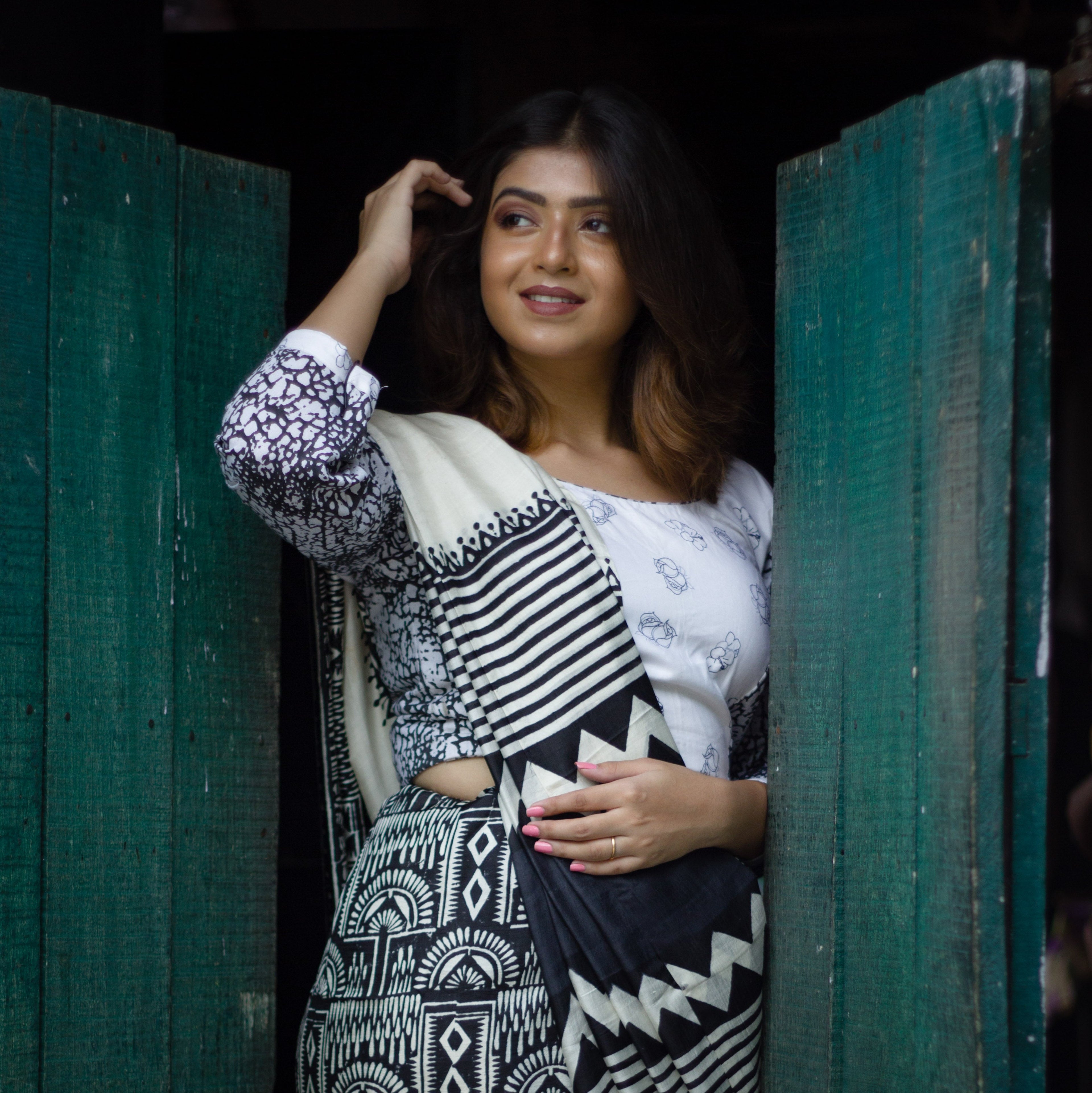 Black & White Printed Silk Saree